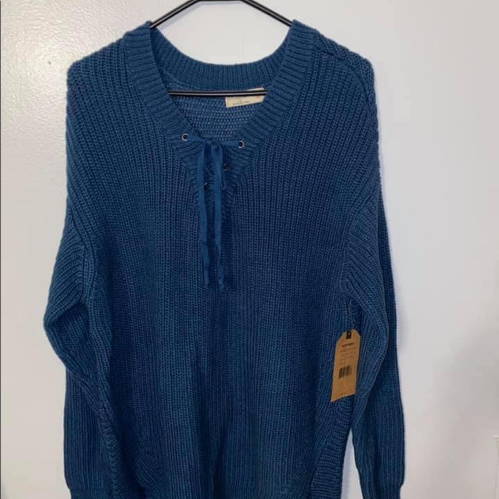Long sleeve heavy sweater